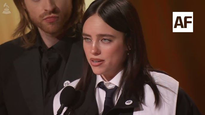 Artistas como Bad Bunny, Billie Eilish y Kehlani arremeten contra ICE2