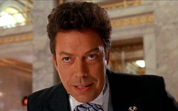 Tim Curry (1)